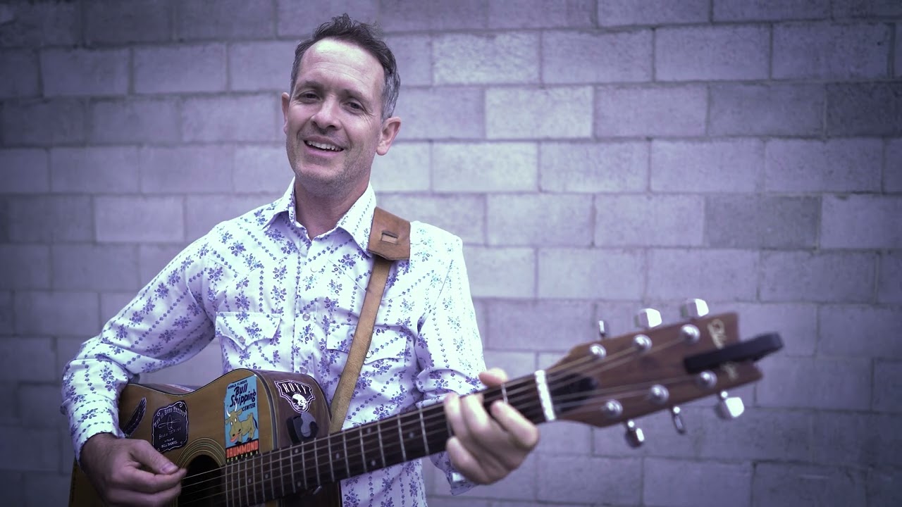 Heartbreak Was Her Name - Atlantic Hotel Alley Sessions - Chris Sand