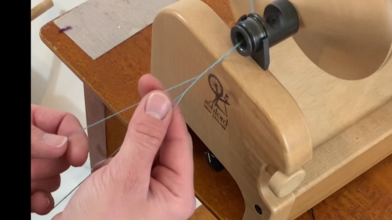 How to Chain Ply: How to Navajo Ply: Handspun Yarn: Ashford E-Spinner 3