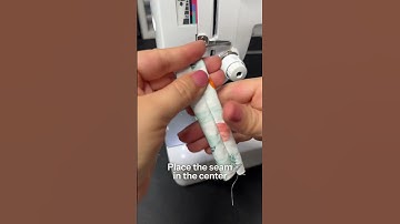 Scrunchie Keychain Tutorial #costuracreativa #diy #sewingtips #costura #scrunchies #keychain