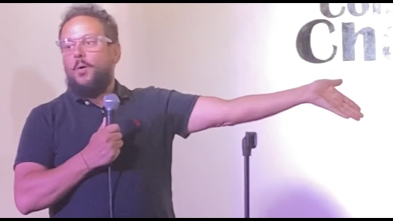 Pablo Carpintero 5 minutes live @ The Comedy Chateau