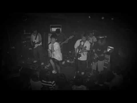 UVERworld インディーズ時代 音源 sad'it - SOUND極ROAD (UVERworld) - YouTube