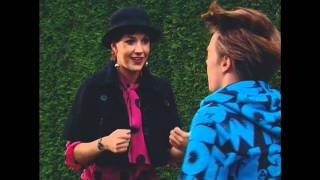 Noa, Amber & Patricia - Honey Bee