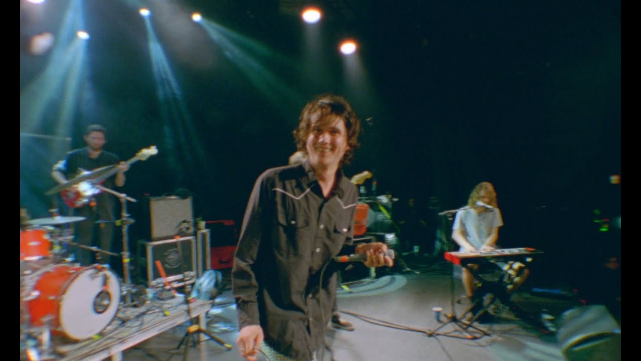 King Gizzard And The Lizard Wizard - Let Me Mend The Past (Live in Madrid '19)