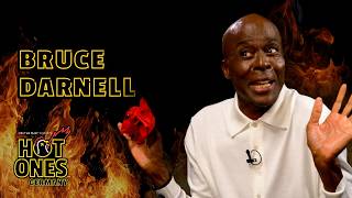 Bruce Darnell gönnt sich eine Abkühlung 🌶️🔥 It’s getting hot in here 🥵 | Hot Ones Germany
