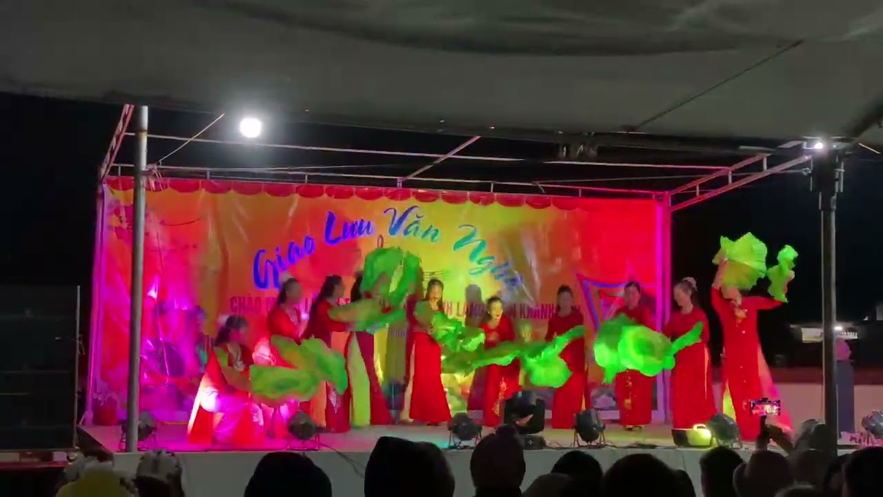 Tìm em câu ví sông nam, đội Hương Sen thôn lại xá 2 trình bày 