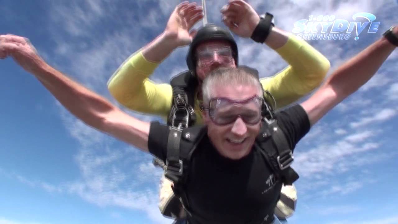 David Morse's Tandem skydive!