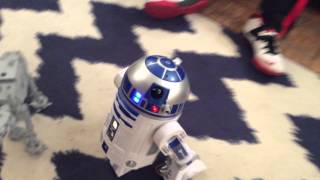R2-D2™ INTERACTIVE ROBOTIC DROID