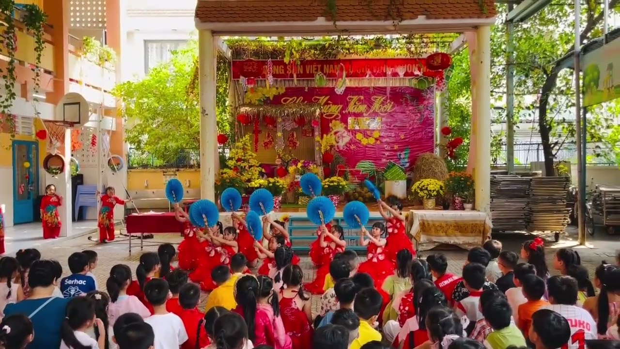 Mừng xuân Bính Ngọ 2026 