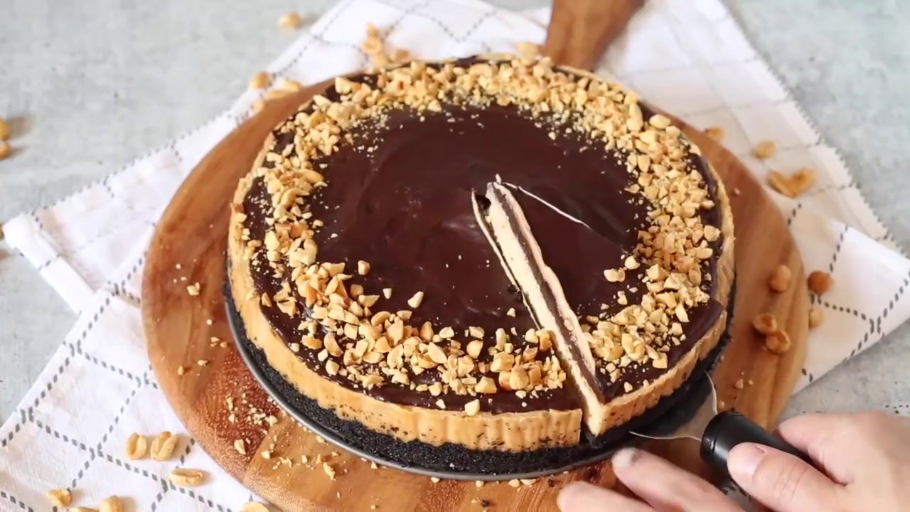 The ULTIMATE Chocolate Peanut Butter Cheesecake YouTube