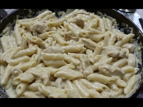 صورة طريقة عمل باستا وايت صوص بصدور الدجاج والجبنة * من قناة يوتيوب صورة باستا وايت صوص بصدور الدجاج والجبنة من يوتيوب