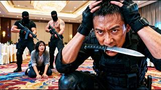 Action Movie The New Mall Security Guard Turns Out To Be A Retired Soldier