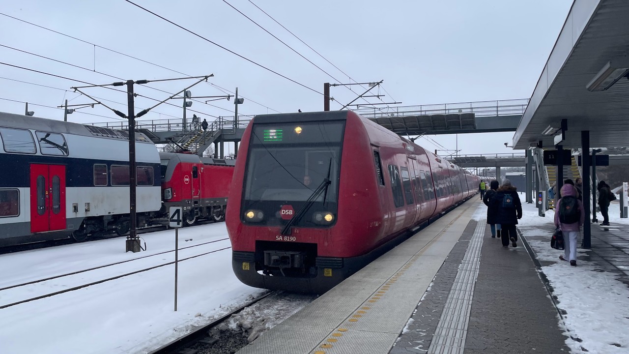 Togtur til Valby (S-tog) | Train ride to Valby (S-train)