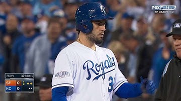 WS2014 Gm6: Hosmer singles to left as Ishikawa slips