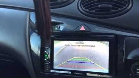 Ford Focus pioneer avh-x2500bt reversing camera
