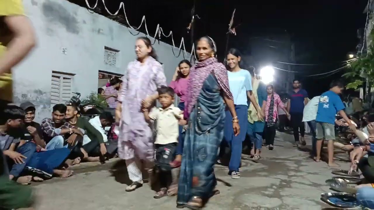 Ganesh ji ka Bhandara ka Prasad lete hue, Jay Shri Ganesh, Ganpati Bappa Maurya