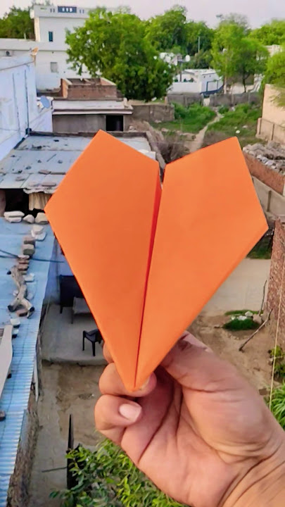 how to fly a paper plane/ best flying paper plane 🔥🔥🔥 #tinyplanes #paperairplane #shorts
