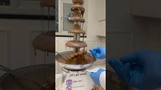 Chocolate Fountain Hiremeee