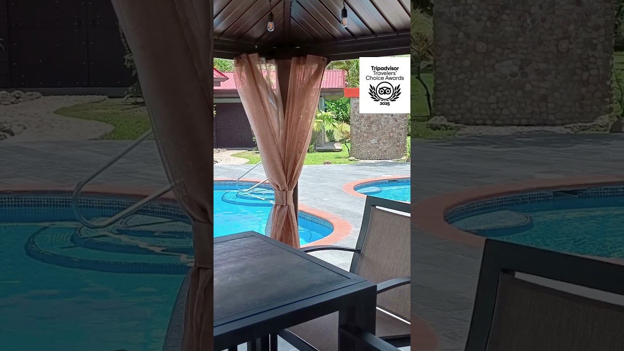 Volcano Lodge, Hotel and Thermal Experience