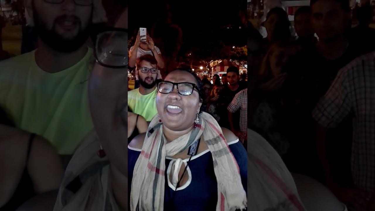 Me Fui, cantante venezolana en parque kennedy