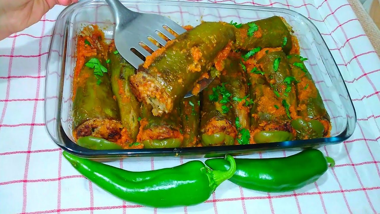 فلفل محشي في الفرن مع صلصة الطماطم🌶️🍅 وصفة سهلة و لذيذة😍