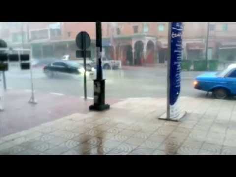 عاصقة مطرية تضرب مدينة ايت ملول