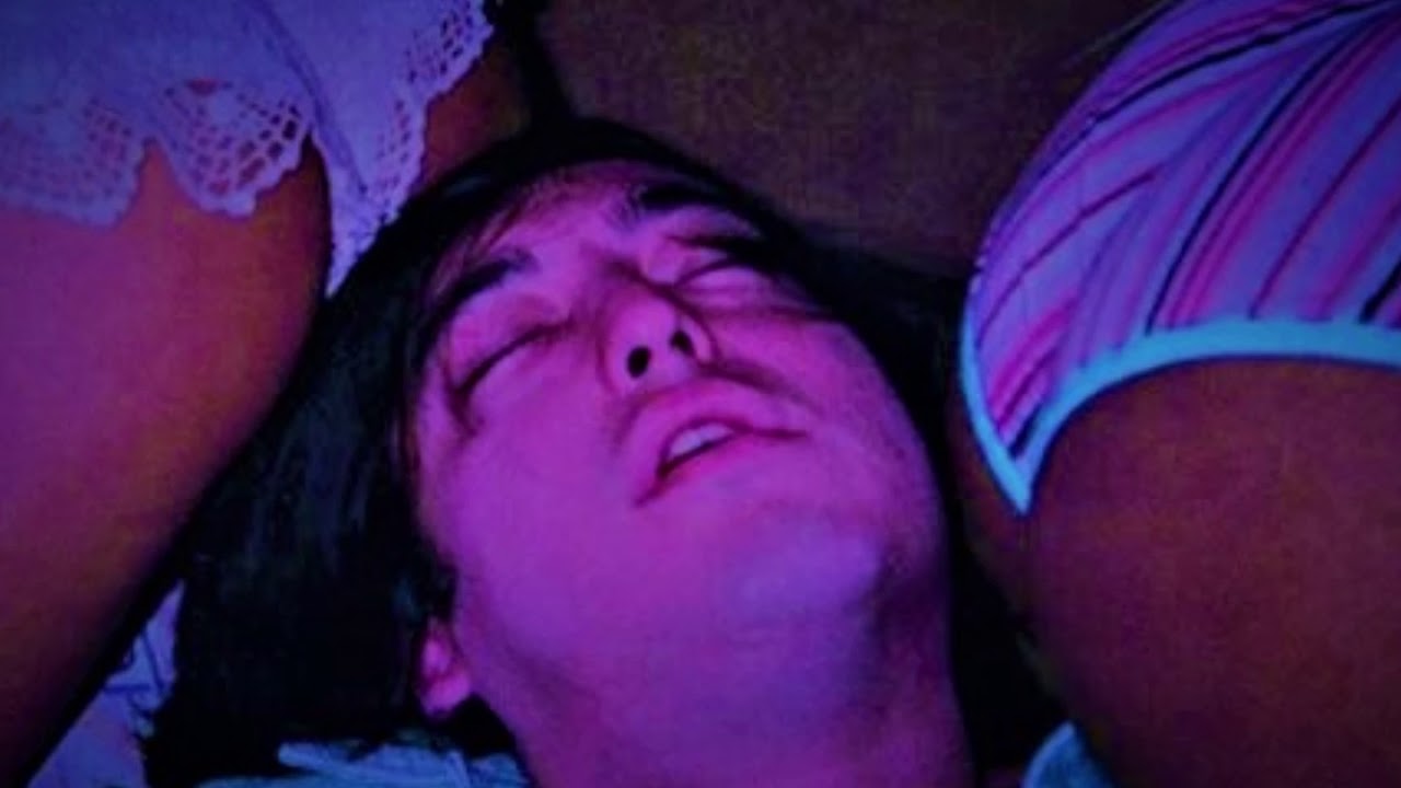 Joji yeah right slowed. Joji yeah right. Joji yeah right. 4к yeah right. Joji yeah right на аву.