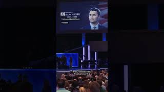 Full Texas church gives standing ovation to AI clip of Charlie Kirk | ABC NEWS News