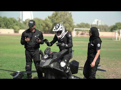 Vídeo: La Policía De Dubai Entrena A Las Tripulaciones De La Policía Para Que Vuelen Motocicletas - Vista Alternativa