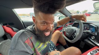 One Corvette.Hundreds of Fans. No Escape.