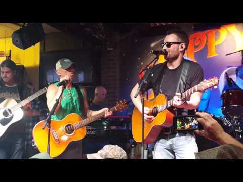 Kenny Chesney Eric Church Key West 2106- Drink in My Hand