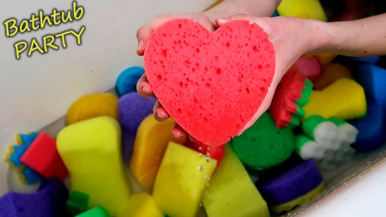 100 SUBSCRIBERS | ASMR Sponge Squeezing | Bathtub Party