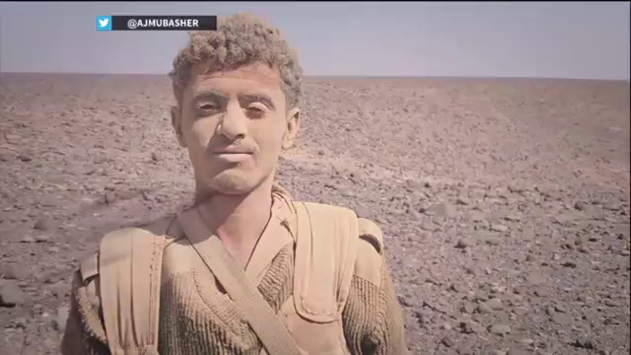 وقفة احتجاجية وسط الجبال احتجاجا على حصار الحوثيين لتعز