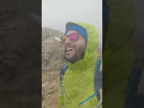 قمة لالا خديجة بسلسلة جبال جرجرة ولاية البويرة ثالث اعلى قمة في الجزائر 2308 م