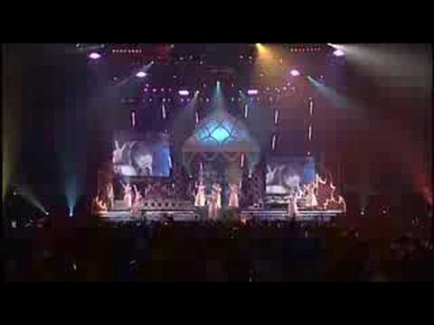 Morning Musume (Happy summer wedding)