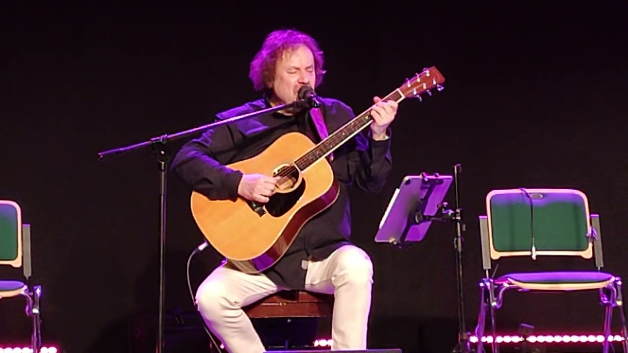 Tomasz Kordeusz - Siedzimy przy herbacie