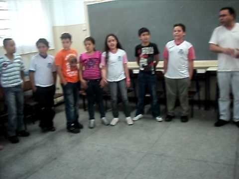 música Valeu amigo por 5º ano F da EMEF Antonio Marques Figueira 2011