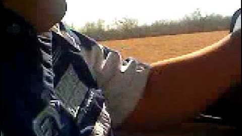 V-6 Saturn Vue Xr vs. V-8 Silverado 1500