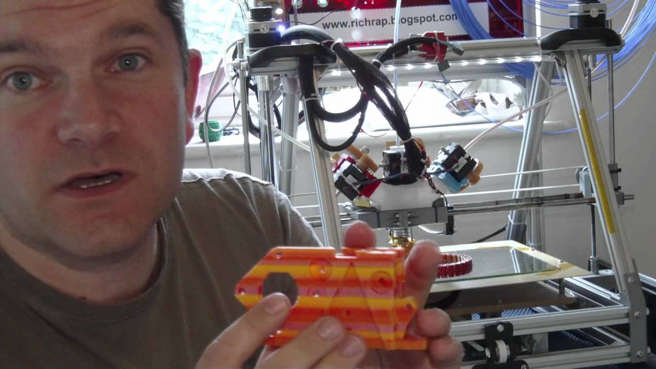 3D printer 3-way extruder and colour blending nozzle Part - intro video - YouTube