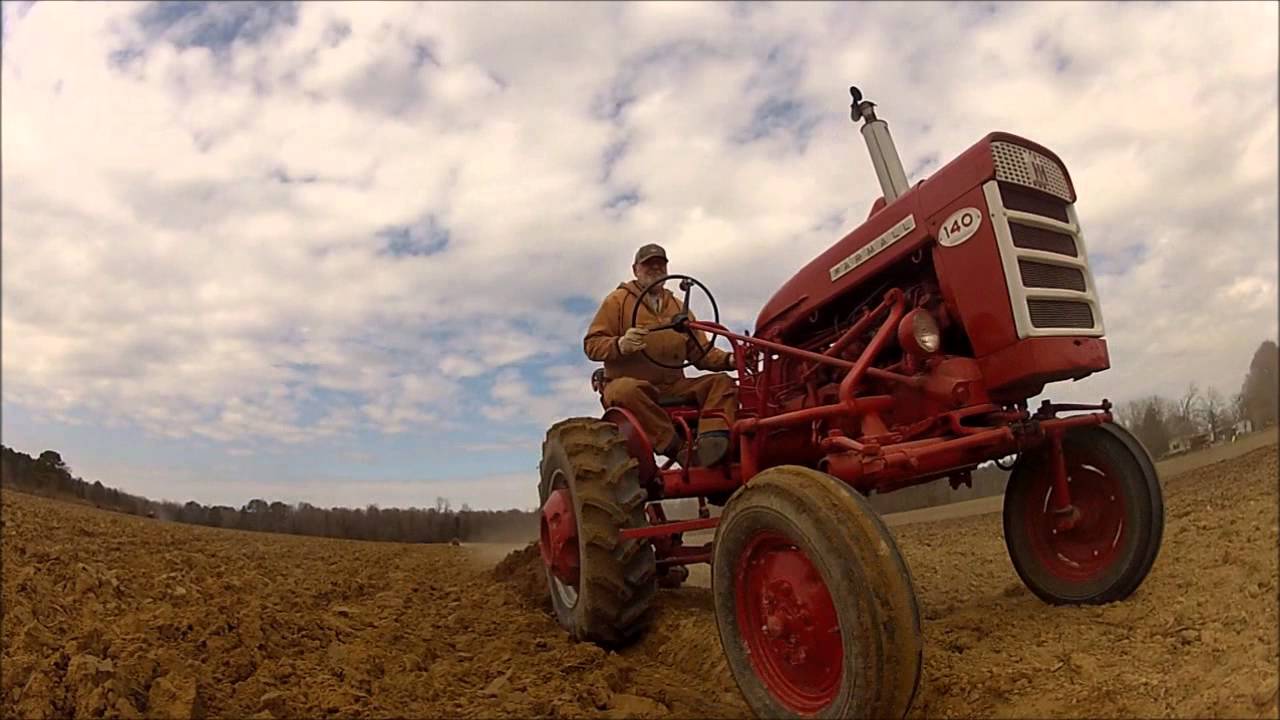Farmall 140 plowing at IHCC37 plowday 32313 YouTube