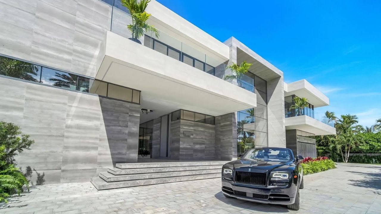 ⁣$25,000,000! BRAND NEW Modern Mansion in Golden Beach Florida unlike anything ever seen