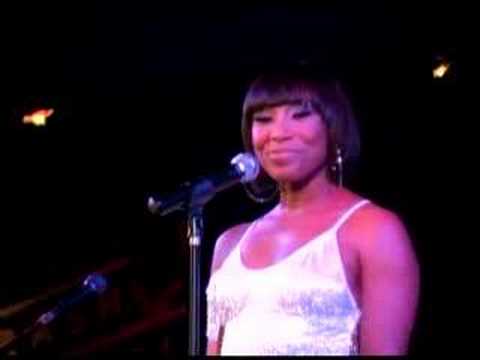 LaTonya Holmes opens for Eric Benet