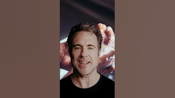 Escaping the Media Matrix l How Social Media and FAKE News Led to The American Health Crisis