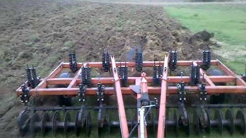 7240 CaseIH Chisel Plowing