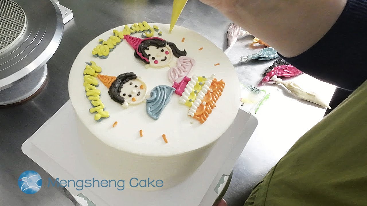 Что делает человек в день, управляя студией выпечки? Изготовление каштанового торта