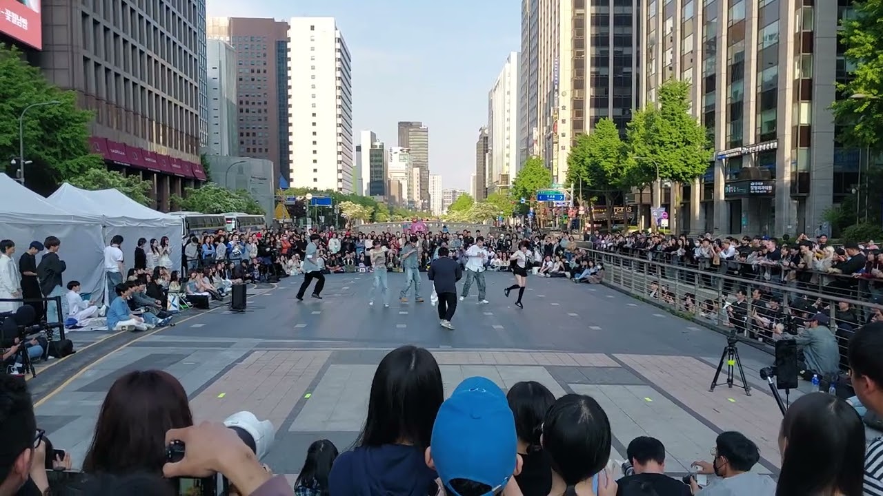 아트비트 ARTBEAT 청계천 버스킹 직캠 250511 2