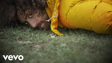 Come si dice quando una persona ha la testa tra le nuvole?