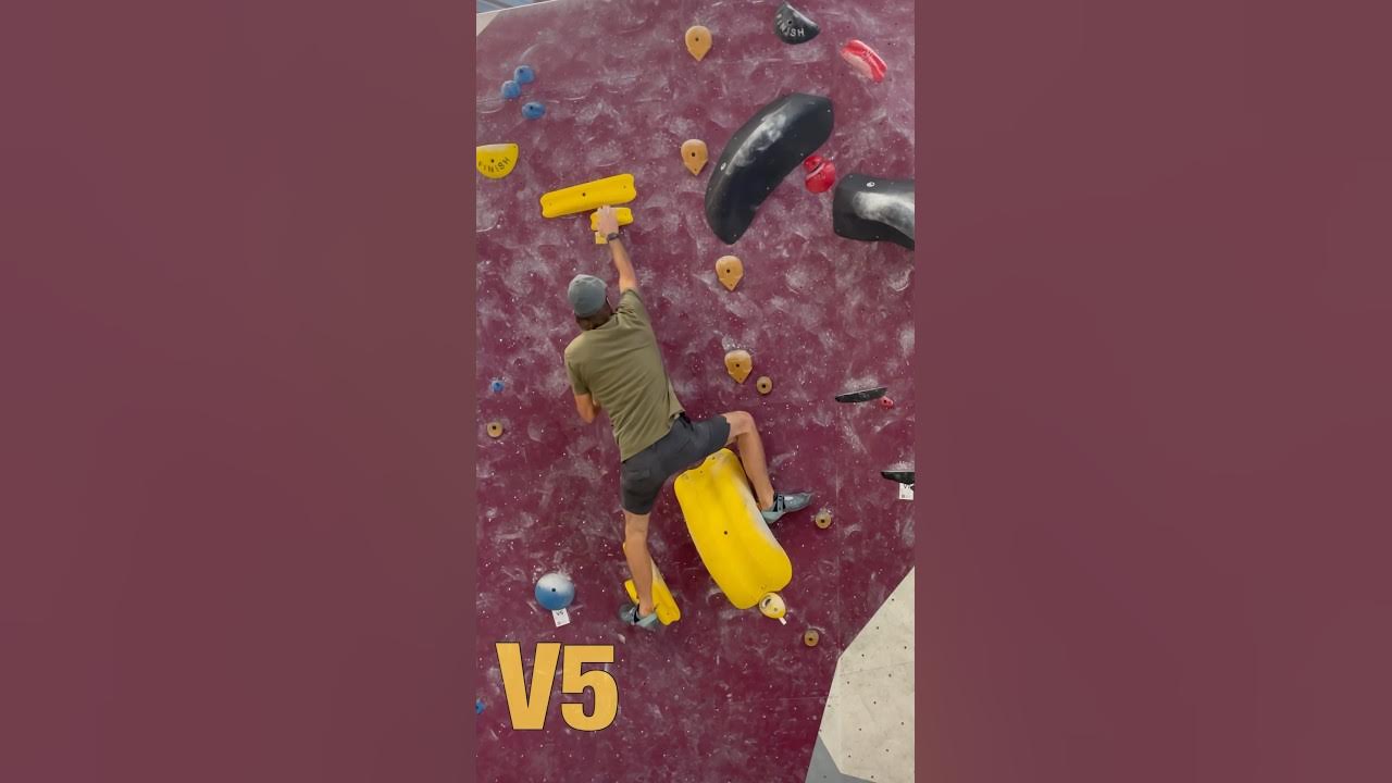 V5 (6c) I Love A Knee Bar Boulder bouldering climbing 