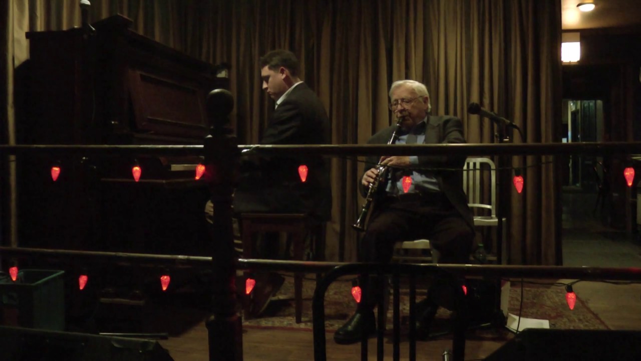 "SWEETHEARTS ON PARADE": KIM CUSACK / ANDY SCHUMM at the HONKY TONK BBQ (2018)