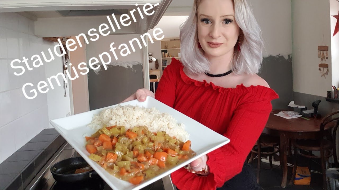 Vegan | Staudensellerie-Gemüsepfanne mit Reis (Kartoffeln) | gesund, schnell und einfach