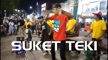 SUKET TEKI PENGAMEN JOGJA ANGKLUNG MALIOBORO